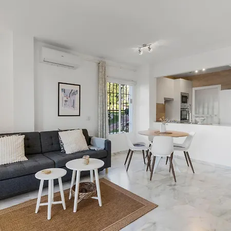 Amazing Pool And Garden By Costarentals - Ref 253 Apartment *